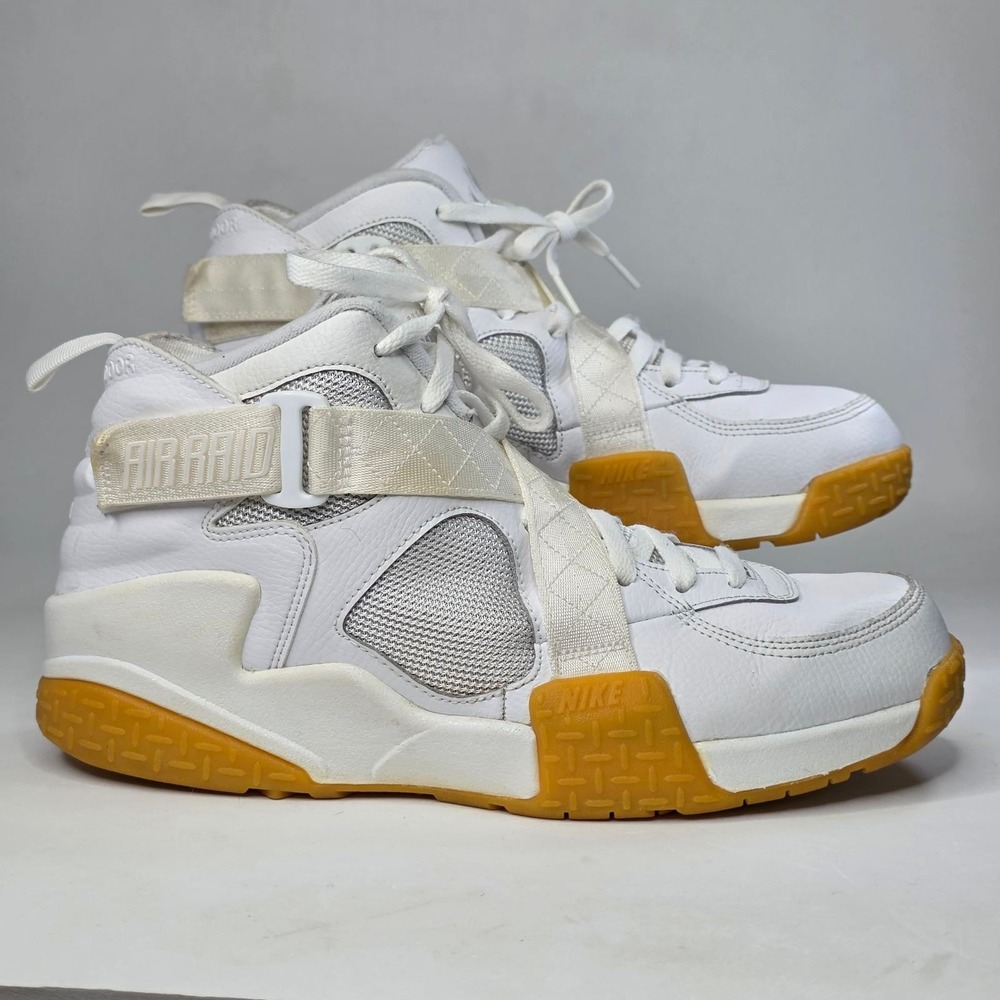 Nike Air Raid Basketball Shoes Men's 10.5 White Gum Outdoor Sneakers DJ5974-100